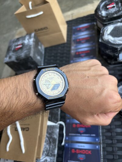 655547EC-FADA-409F-9A97-959432AB5DBA G-Shock Golden Strike